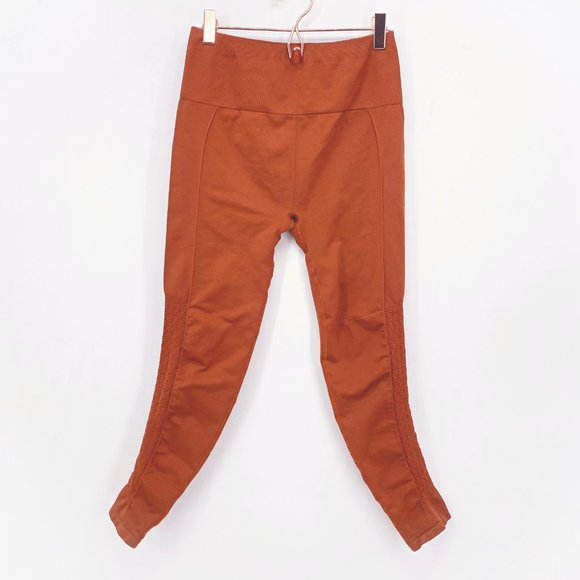 Fabletics Sync High Waist 7/8 Leggings - Picture 1 of 9